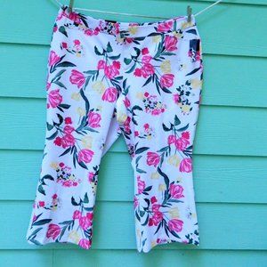 NWT! INTERNATIONAL CONCEPTS cropped pants